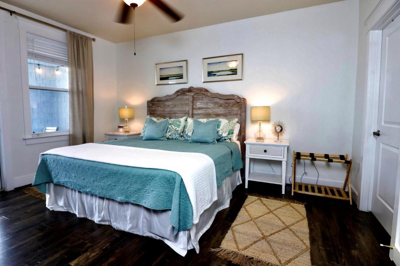 Beautiful Two-Bedroom With Bay Views In The Lovely Pointe West Resort Galveston Exterior foto